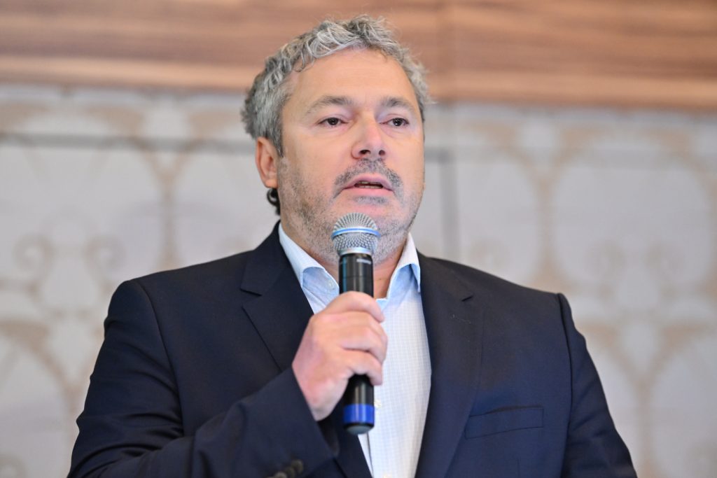 Nicolescu ACUE EE In